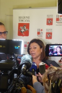 paola-de-micheli-al-briefing-con-la-stampa