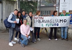 Alla Scuola media inferiore A. Gramsci (2)
