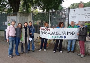 Alla Scuola media inferiore A. Gramsci (3)